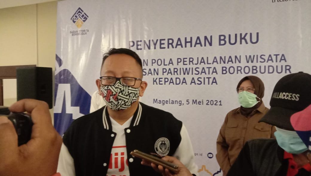 ZONA. Kepala Disporapar Jawa Tengah, Sinung Nugroho Rahmadi berikan tanggapan terkait intruksi Kapolri terkait zona wisata dalam pandemi Covid 19 ini.