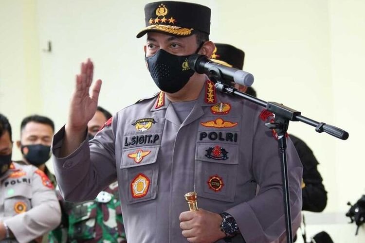 Kapolri Jenderal Listyo Sigit Prabowo dan Panglima TNI Marsekal Hadi Tjahjanto meminta agar daerah mengoptimalkan pos penyekatan.