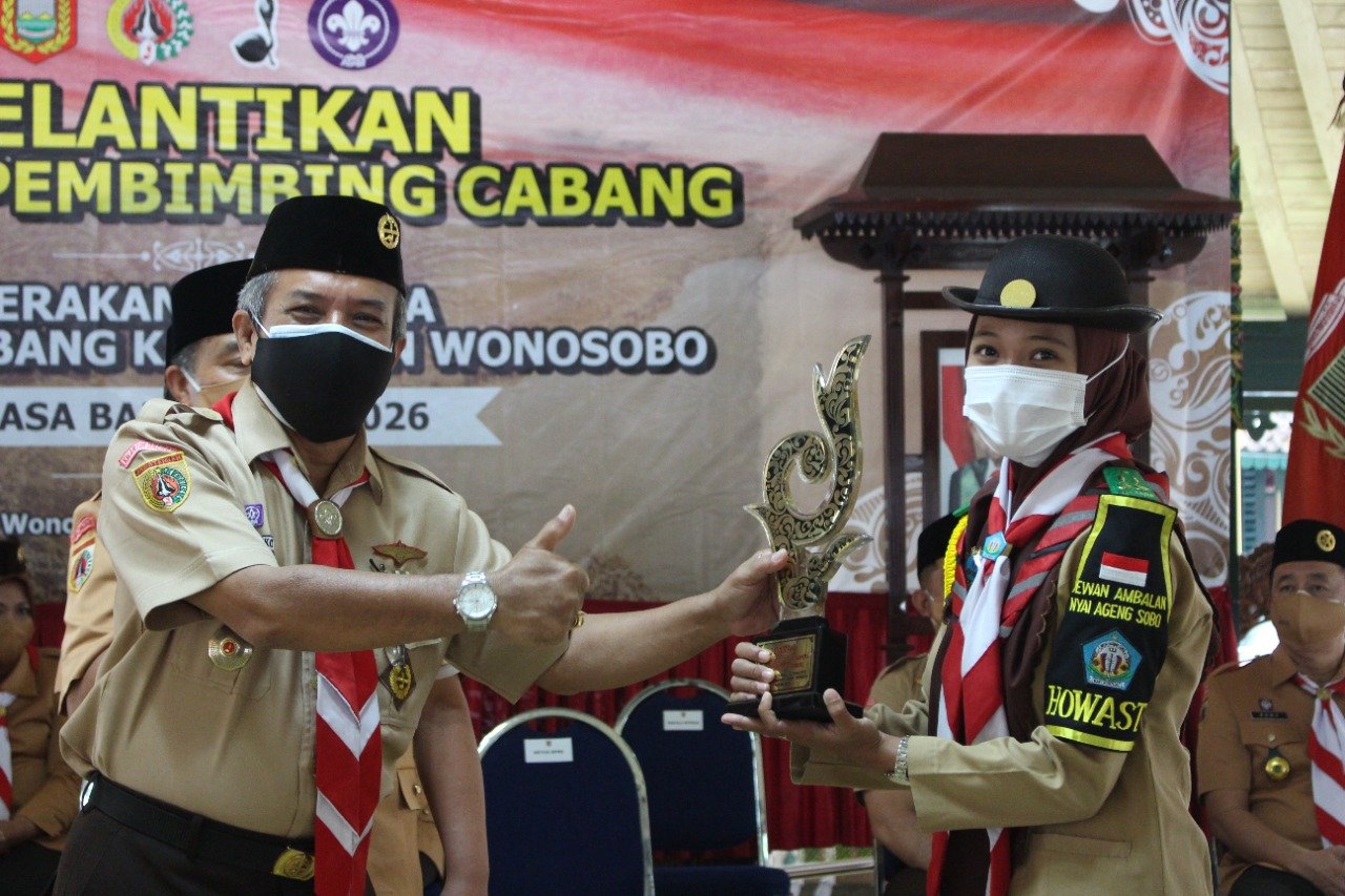 JUARA. Pramuka MAN 1 Wonosobo dan SMA 1 Wonosobo berhasil meraih juara 1 dan 2 dalam Festival Film Pramuka tingkat Kwartir Daerah (Kwarda) Jawa Tengah.
