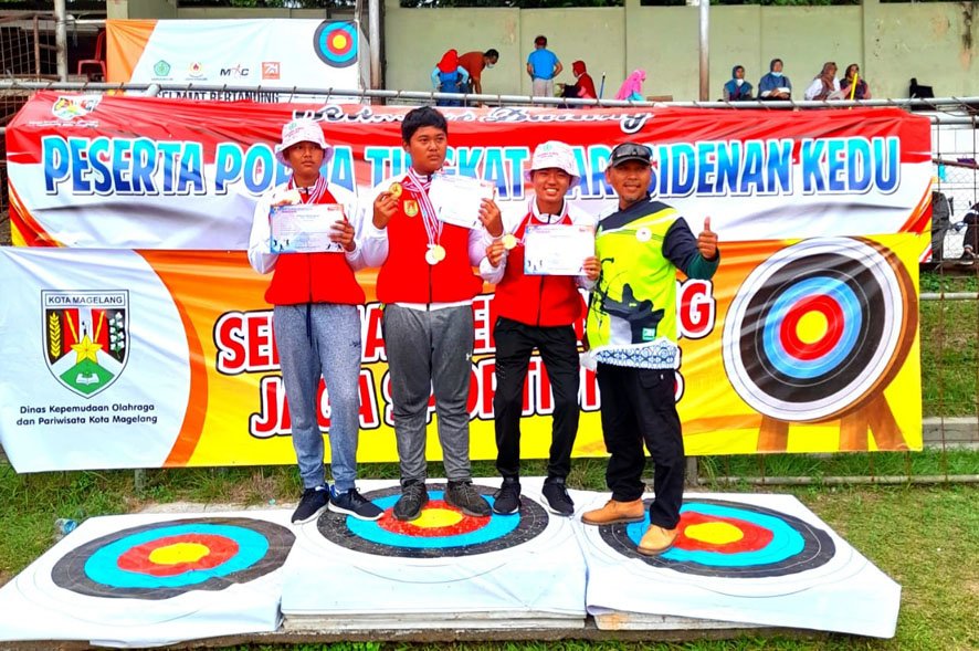 Tim Panahan Kontingen Kabupaten Magelang juara umum perolehan medali Popda Karesidenan Kedu