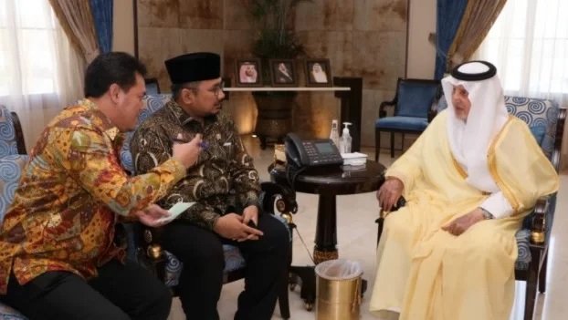 Oleh-oleh Pak Menag Buat Warga Tanah Air, Gubernur Makkah Komitmen Layani Jamaah Indonesia