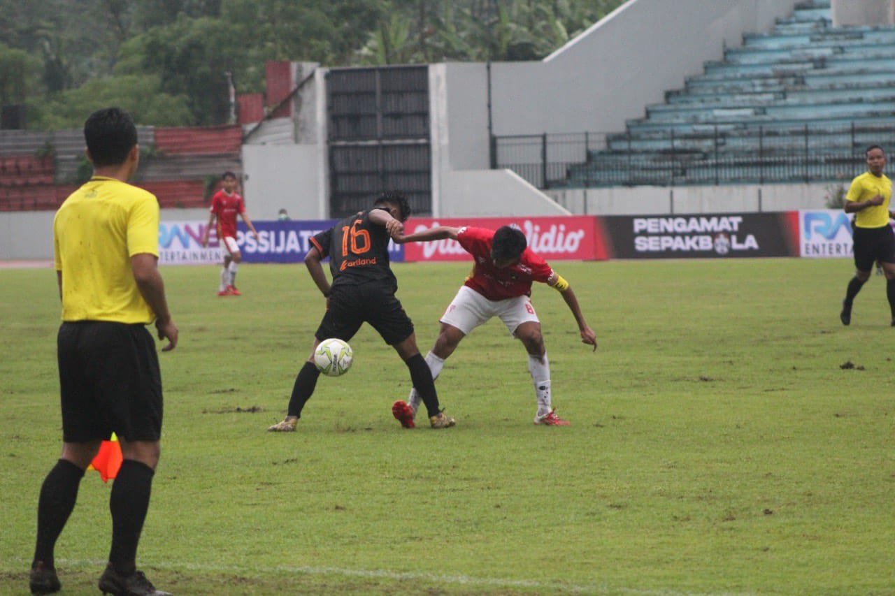 PPSM Sakti Magelang berhasil meraih poin perdananya di laga kedua Grup D Liga 3 Jawa Tengah di Stadion Moch Soebroto, Kota Magelang, kemarin (foto : dok/magelang ekspres)