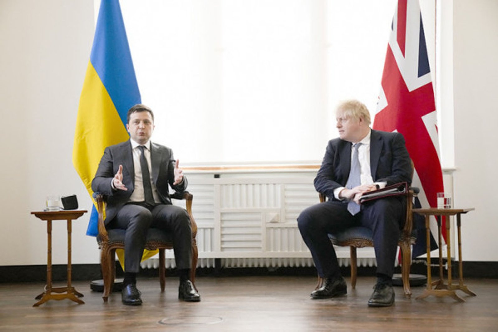 Volodymyr Zelenskyy bertemu Boris Johnson dan pimpinan Eropa