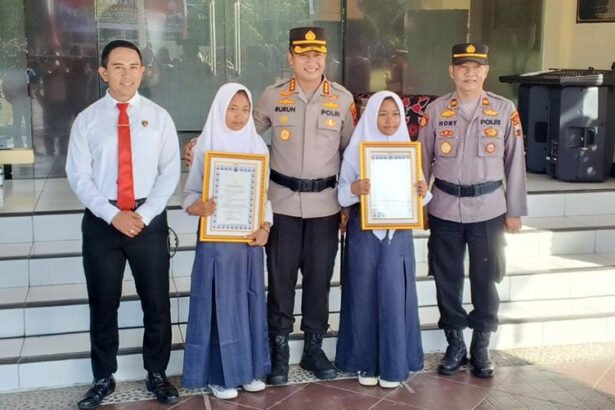 Gagalkan Aksi Kejahatan, Dua Pelajar SMP di Magelang ini Dapat Penghargaan dari Kapolresta Magelang